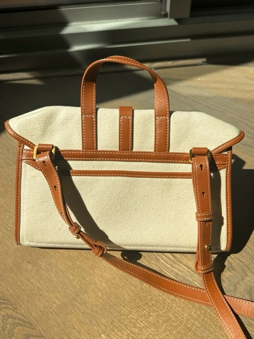 N/A classic cream